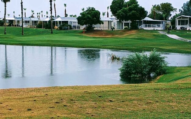Pueblo El Mirage Golf Course, Hole 3 Pueblo El Mirage Golf Course, Hole 3